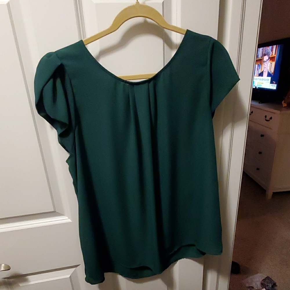 Green, soft capped-sleeved women's blouse